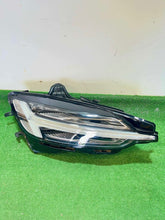 Load image into Gallery viewer, Frontscheinwerfer Volvo S60 I 3231419 Rechts Scheinwerfer Headlight SCH4758866833qv
