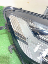 Load image into Gallery viewer, Frontscheinwerfer Volvo S60 I 3231419 Rechts Scheinwerfer Headlight SCH4758866833qv