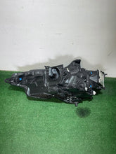 Load image into Gallery viewer, Frontscheinwerfer Volvo S60 I 3231419 Rechts Scheinwerfer Headlight SCH4758866833qv