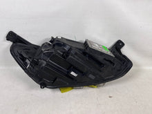 Laden Sie das Bild in den Galerie-Viewer, Frontscheinwerfer Ford Focus JX7B13E015CD Links Scheinwerfer Headlight SCH4758867588as