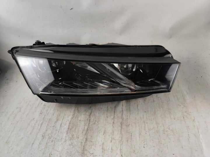 Frontscheinwerfer Skoda Octavia IV 5E4941016A LE18A6419 0301118234AB LED Rechts SCH4762413273ti