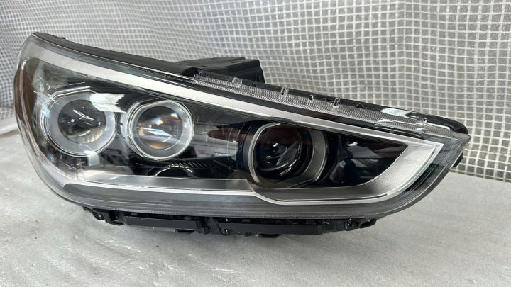 Frontscheinwerfer Hyundai I30 94921-21060 Rechts Scheinwerfer Headlight SCH4763062373dp