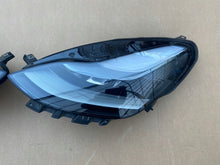 Laden Sie das Bild in den Galerie-Viewer, Frontscheinwerfer Tesla Model 3 1514952-00-D Links Scheinwerfer Headlight SCH4763395059td