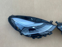 Laden Sie das Bild in den Galerie-Viewer, Frontscheinwerfer Tesla Model 3 1514952-00-D Links Scheinwerfer Headlight SCH4763395059td