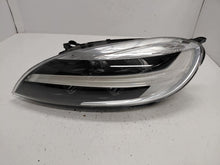 Laden Sie das Bild in den Galerie-Viewer, Frontscheinwerfer Volvo V40 32228483 Links Scheinwerfer Headlight SCH4764965588sl