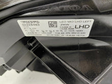 Laden Sie das Bild in den Galerie-Viewer, Frontscheinwerfer Volvo V40 32228483 Links Scheinwerfer Headlight SCH4764965588sl