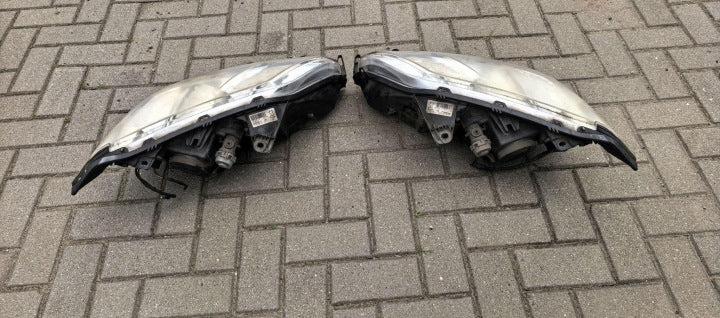 Frontscheinwerfer Renault Laguna III 89901846 89901845 Ein Satz Headlight SCH4766433118hf