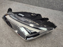 Laden Sie das Bild in den Galerie-Viewer, Frontscheinwerfer Seat Ateca 576941007 LED Links Scheinwerfer Headlight SCH4766679909nl