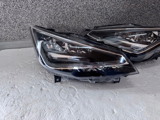 Frontscheinwerfer Seat Ibiza I 6F1941007C 6F1941774A Ein Satz Headlight SCH4768634877kv
