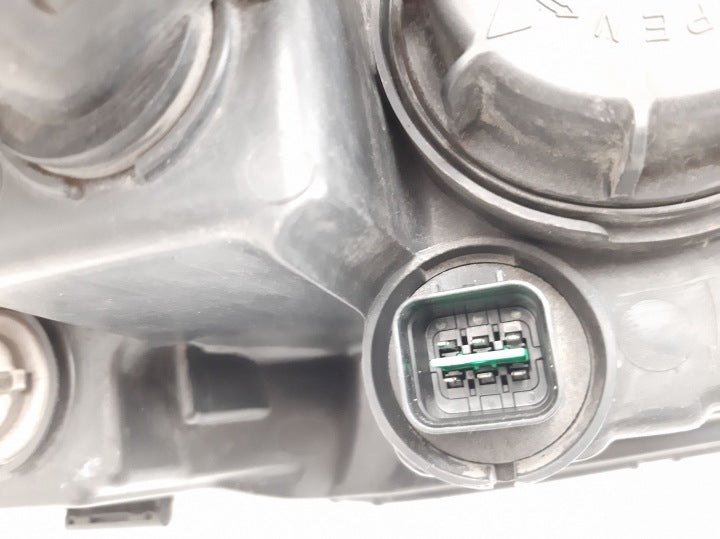 Frontscheinwerfer Kia Sorento I 921013E5XX Links Scheinwerfer Headlight SCH4769681898mn