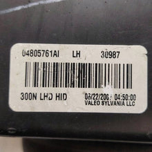 Laden Sie das Bild in den Galerie-Viewer, Frontscheinwerfer Chrysler 300c 04805761AI Rechts Scheinwerfer Headlight SCH4772214858fb