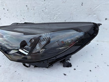 Load image into Gallery viewer, Frontscheinwerfer Opel Astra 39179825 Links Scheinwerfer Headlight SCH4778075939sy