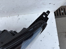Load image into Gallery viewer, Frontscheinwerfer Opel Astra 39179825 Links Scheinwerfer Headlight SCH4778075939sy