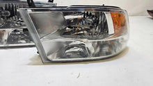 Laden Sie das Bild in den Galerie-Viewer, Frontscheinwerfer Dodge Ram 1500 6800148AC Ein Stück (Rechts oder Links) SCH4787222185xf