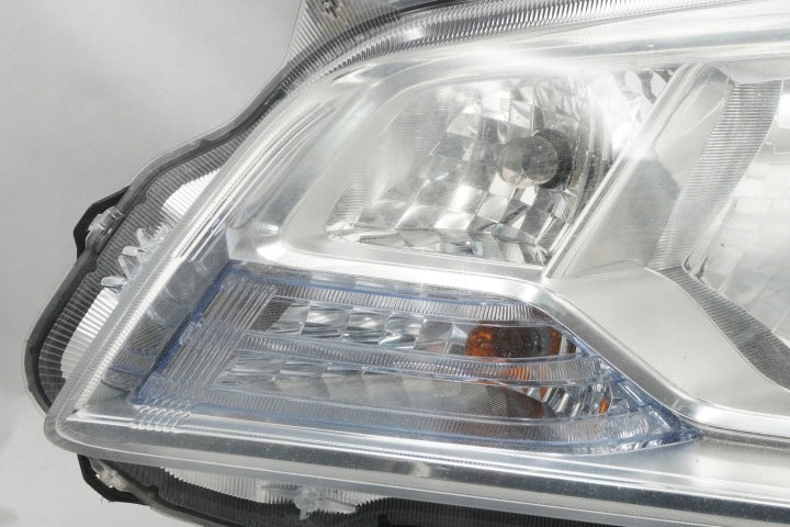 Frontscheinwerfer Suzuki Sx4 S-Cross 100-17733 Links Scheinwerfer Headlight SCH4803986457dr