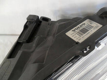 Load image into Gallery viewer, Frontscheinwerfer Volvo Xc60 31420249 89908951 Links Scheinwerfer Headlight SCH4804369049nt