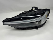 Laden Sie das Bild in den Galerie-Viewer, Frontscheinwerfer Volvo Xc60 I 32420430 Links Scheinwerfer Headlight SCH4818797680ds