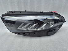 Laden Sie das Bild in den Galerie-Viewer, Frontscheinwerfer Mercedes-Benz W177 A1749064102K LED Links Headlight SCH4826649595go