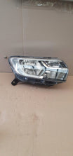 Load image into Gallery viewer, Frontscheinwerfer Renault Sandero II 260100437R Rechts Scheinwerfer Headlight SCH4832153411in