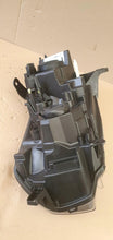 Load image into Gallery viewer, Frontscheinwerfer Renault Sandero II 260100437R Rechts Scheinwerfer Headlight SCH4832153411in