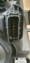 Load image into Gallery viewer, Frontscheinwerfer Renault Sandero II 260100437R Rechts Scheinwerfer Headlight SCH4832153411in