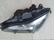Laden Sie das Bild in den Galerie-Viewer, Frontscheinwerfer Mercedes-Benz W212 I A2128204939 LED Links Headlight SCH4833219612wf