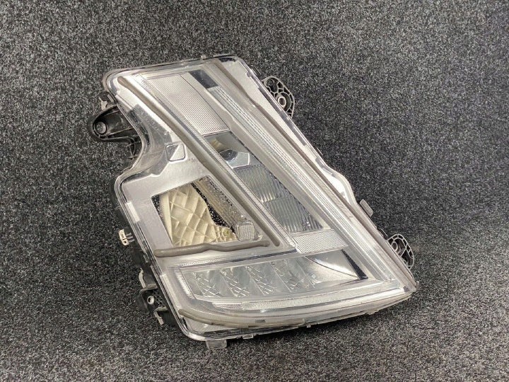 Frontscheinwerfer Volvo III 24056510 Rechts Scheinwerfer Headlight SCH4835439333mj