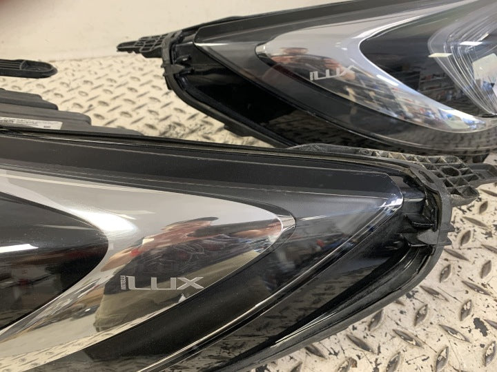 Frontscheinwerfer Opel Astra 39055745 39055746 Ein Satz Scheinwerfer Headlight SCH4837107620hr
