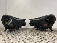Laden Sie das Bild in den Galerie-Viewer, Frontscheinwerfer Opel Astra 39055745 39055746 Ein Satz Scheinwerfer Headlight SCH4837107620hr