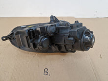 Laden Sie das Bild in den Galerie-Viewer, Frontscheinwerfer VW Golf V Jetta 1K6941031 Links Scheinwerfer Headlight SCH4839162084zr