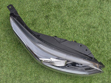 Laden Sie das Bild in den Galerie-Viewer, Frontscheinwerfer Kia Ceed 92102J7310 Rechts Scheinwerfer Headlight SCH4840085323al