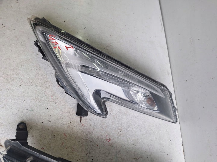 Frontscheinwerfer Nissan Juke F15 90049101 Links Scheinwerfer Headlight SCH4840602332mo