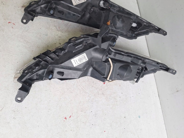 Frontscheinwerfer Nissan Juke F15 90049101 Links Scheinwerfer Headlight SCH4840602332mo