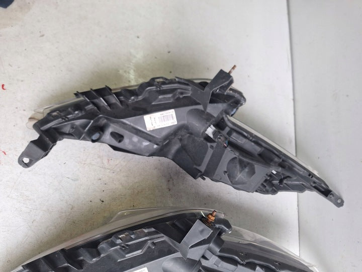 Frontscheinwerfer Nissan Juke F15 90049101 Links Scheinwerfer Headlight SCH4840602332mo