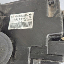 Laden Sie das Bild in den Galerie-Viewer, Frontscheinwerfer VW Caddy 2K1941016B Rechts Scheinwerfer Headlight SCH4847147500ts