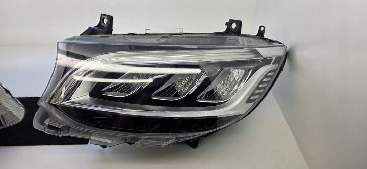 Frontscheinwerfer Mercedes-Benz Sprinter A9109068900 Full LED Ein Satz Headlight SCH4851882158np