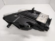 Laden Sie das Bild in den Galerie-Viewer, Frontscheinwerfer VW Passat 3C0941751D Links Scheinwerfer Headlight SCH4852703571rj