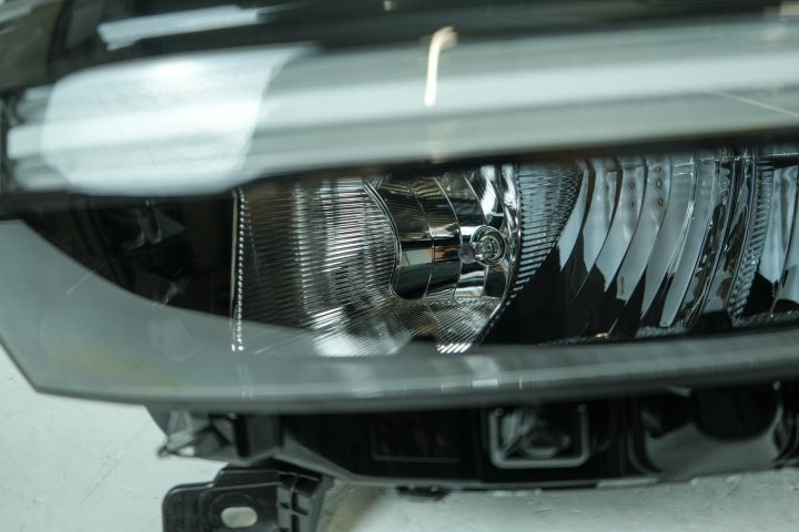 Frontscheinwerfer Dacia Duster 260603515R Links Scheinwerfer Headlight SCH4853123891ap