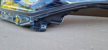 Laden Sie das Bild in den Galerie-Viewer, Frontscheinwerfer Toyota Chr 81150-F4280 Links Scheinwerfer Headlight SCH4863632810qm