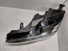 Laden Sie das Bild in den Galerie-Viewer, Frontscheinwerfer Volvo 80000401 80000628 Ein Satz Scheinwerfer Headlight SCH4877253291oi