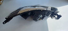 Laden Sie das Bild in den Galerie-Viewer, Frontscheinwerfer Mitsubishi Eclipse Cross W3153 LED Links Headlight SCH4880628142cn