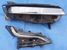 Laden Sie das Bild in den Galerie-Viewer, Frontscheinwerfer Renault Megane E-Tech 260102443 Rechts Scheinwerfer Headlight SCH4881744258wq