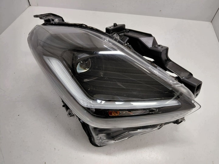 Frontscheinwerfer Suzuki Swift I W7091 Rechts Scheinwerfer Headlight SCH4890041956rd