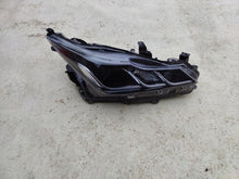 Laden Sie das Bild in den Galerie-Viewer, Frontscheinwerfer Toyota Corolla 81110-02T31-00 Rechts Scheinwerfer Headlight SCH4894172281xd