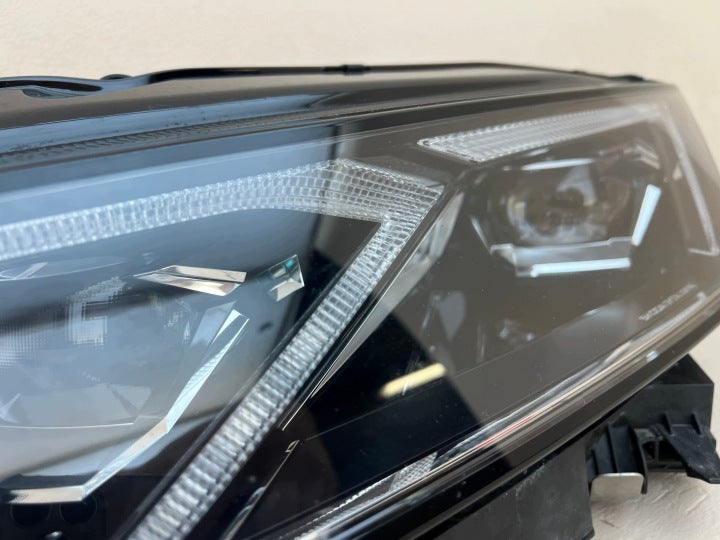 Frontscheinwerfer Skoda Octavia IV 5E4941035 Links Scheinwerfer Headlight SCH4898161004vw