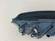 Laden Sie das Bild in den Galerie-Viewer, Frontscheinwerfer Skoda Octavia IV 5E4941035 Links Scheinwerfer Headlight SCH4898161004vw