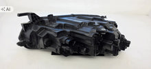 Laden Sie das Bild in den Galerie-Viewer, Frontscheinwerfer Skoda Octavia IV 5E4941015 LED Links Scheinwerfer Headlight SCH4906100693sj