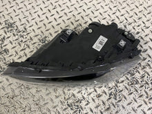 Laden Sie das Bild in den Galerie-Viewer, Frontscheinwerfer VW Polo 2G1941005 Links Scheinwerfer Headlight SCH4908086848dt