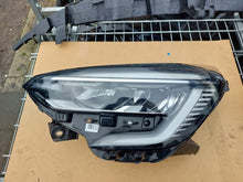 Load image into Gallery viewer, Frontscheinwerfer Renault Clio I V 260605690R Links Scheinwerfer Headlight SCH4909206150md
