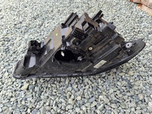 Laden Sie das Bild in den Galerie-Viewer, Frontscheinwerfer BMW X1 F48 6311-5A01171-02 Links Scheinwerfer Headlight SCH4912143557nh